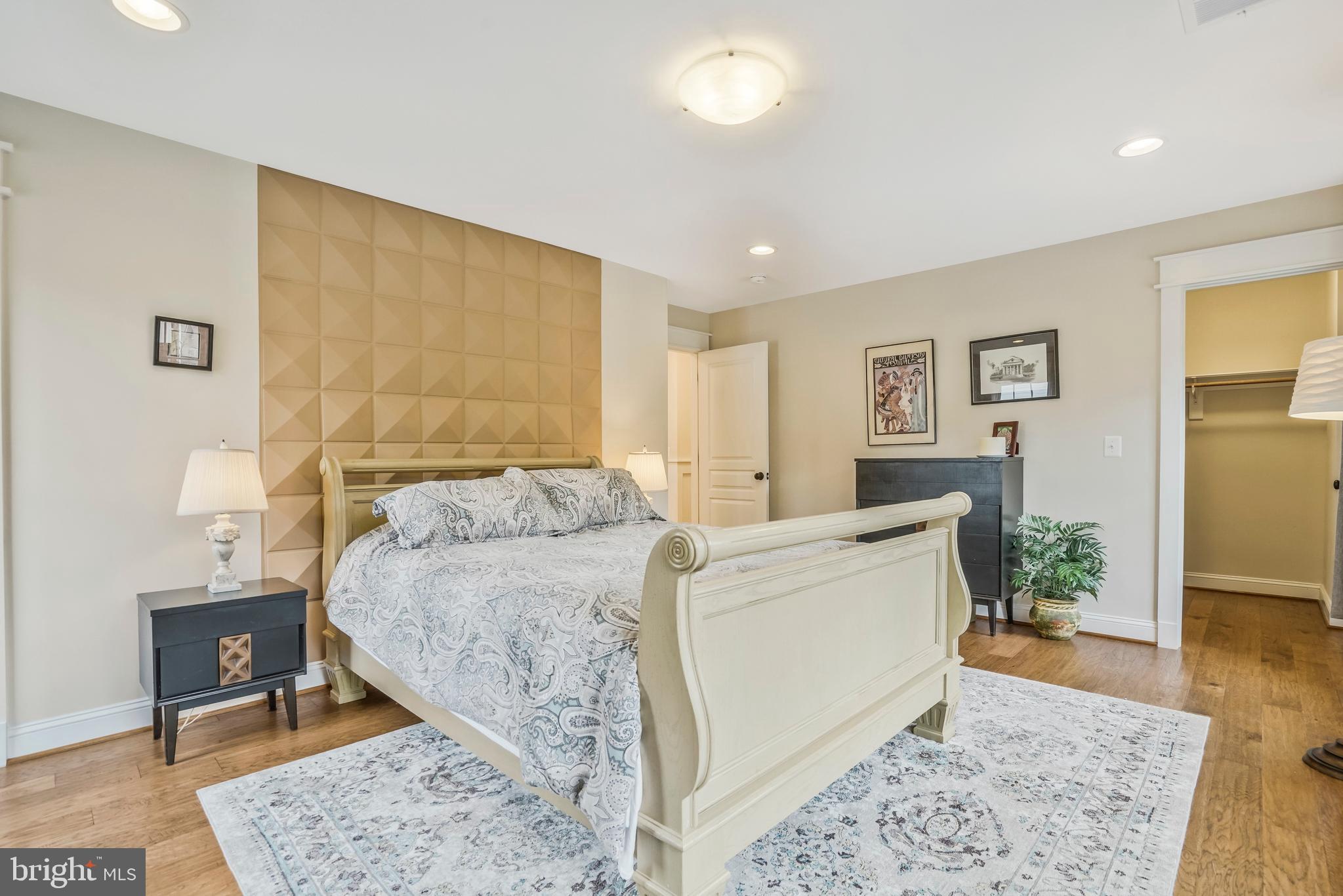 MERRELL PARK - Residential