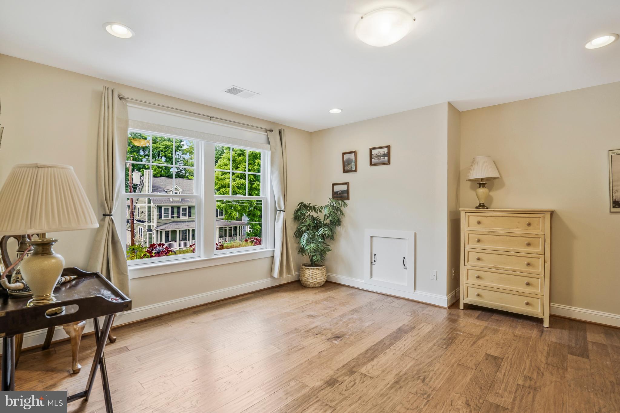 MERRELL PARK - Residential