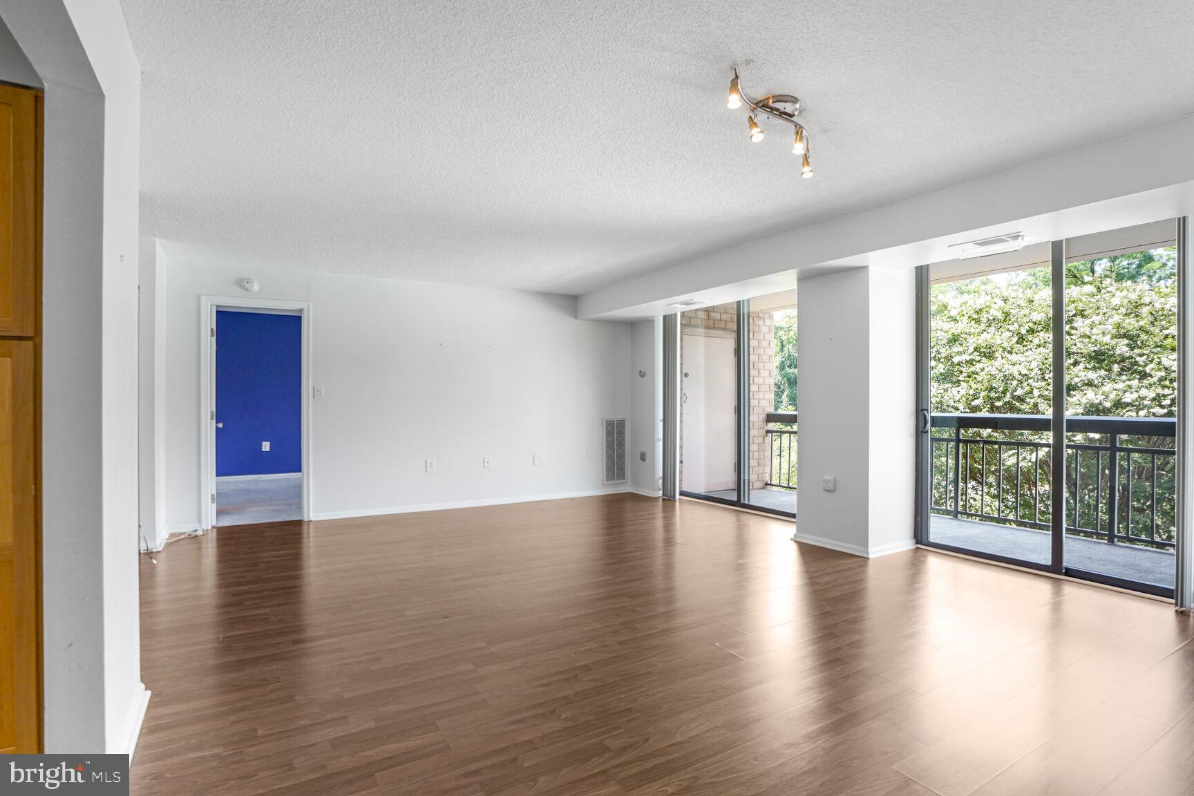 2230 GEORGE C MARSHALL DRIVE 512