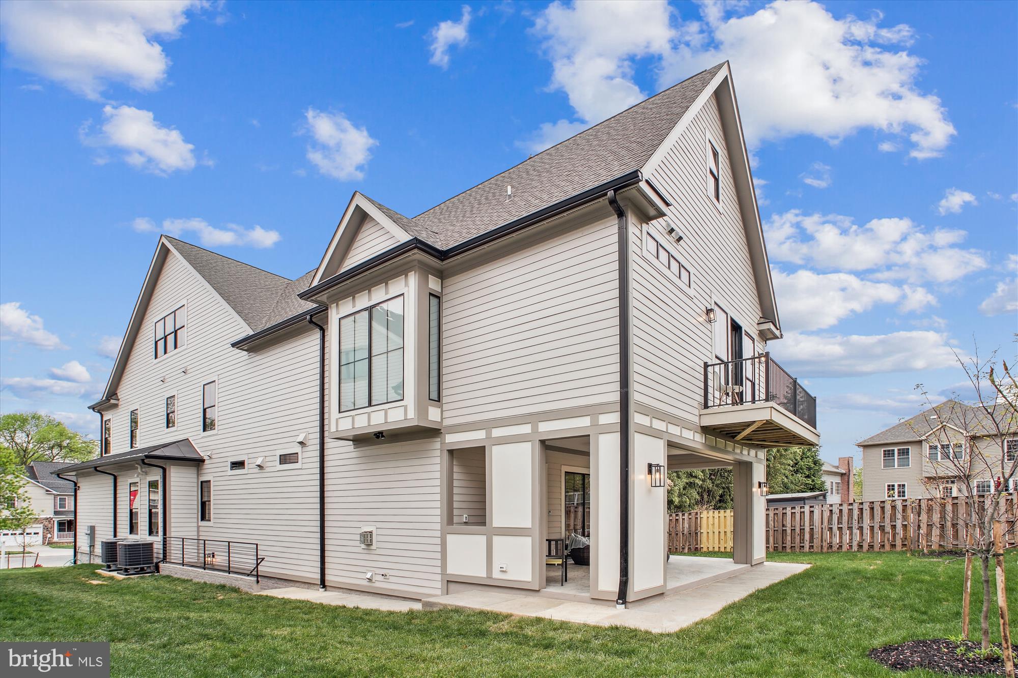 HALEMHURST - Residential