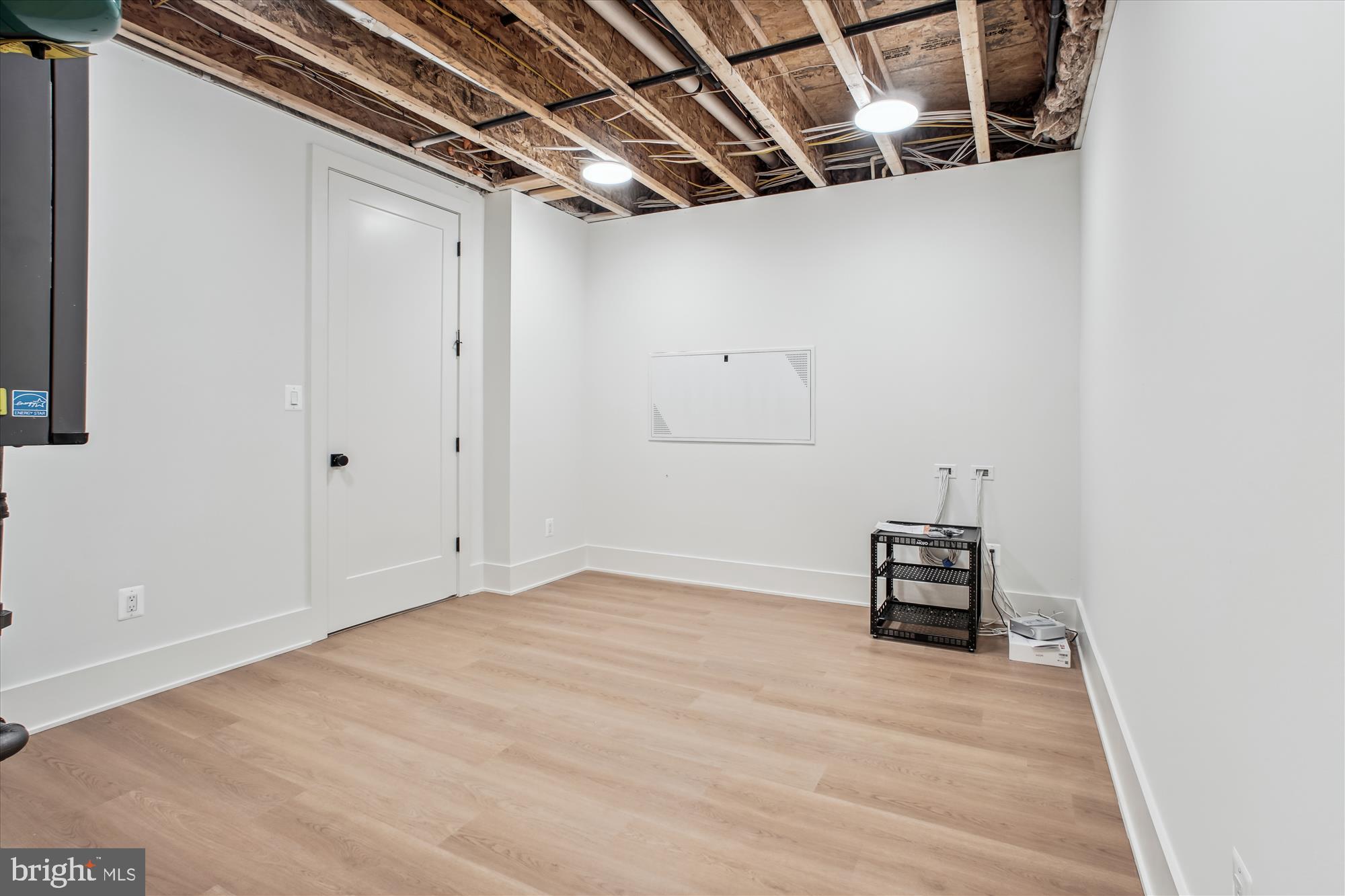 HALEMHURST - Residential