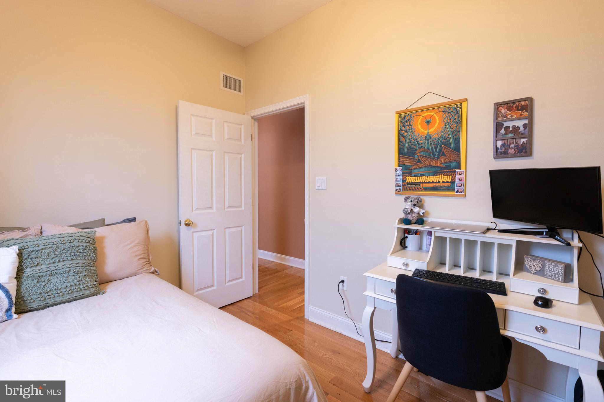 EAST PASSYUNK CROSSING - Residential Income