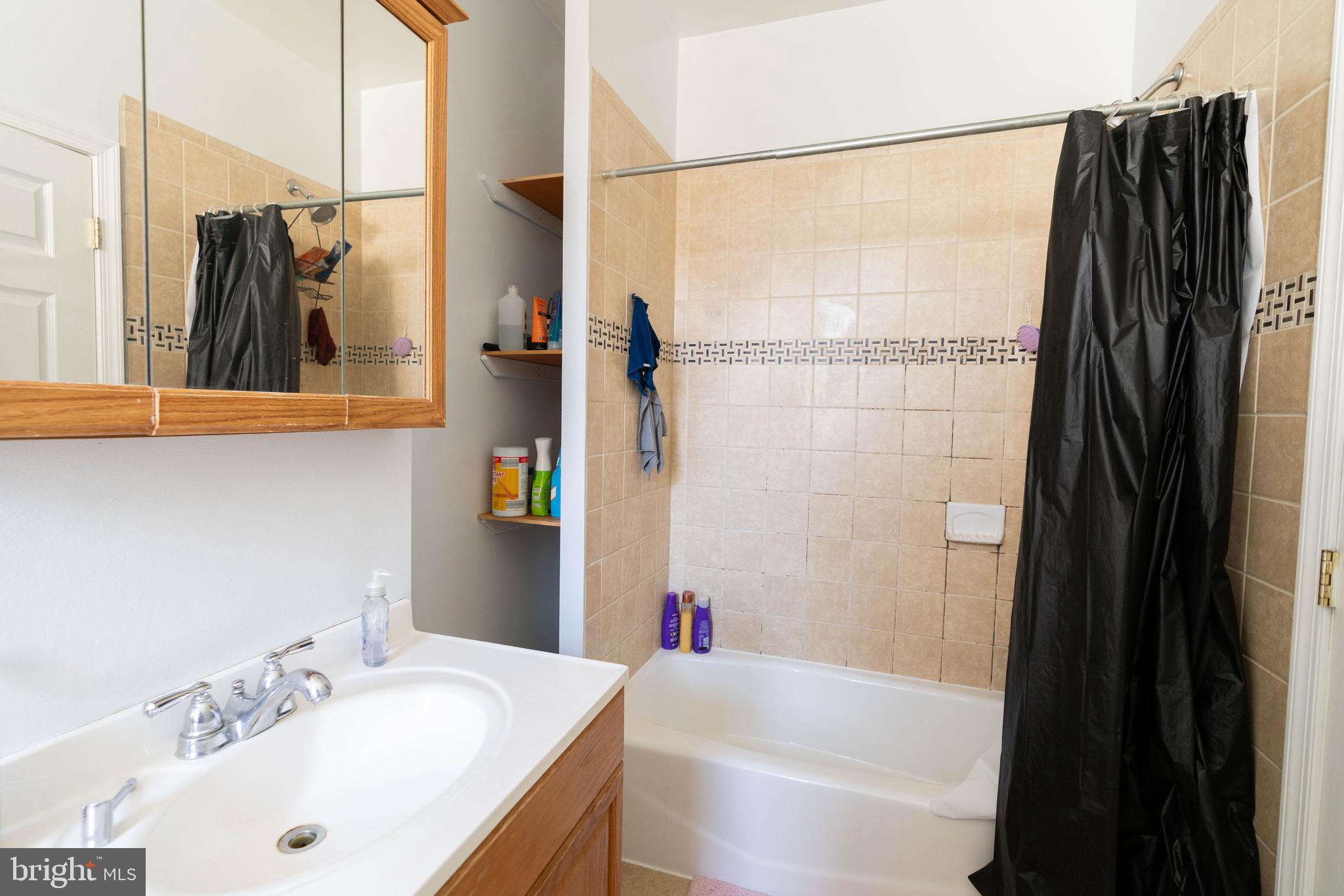EAST PASSYUNK CROSSING - Residential Income