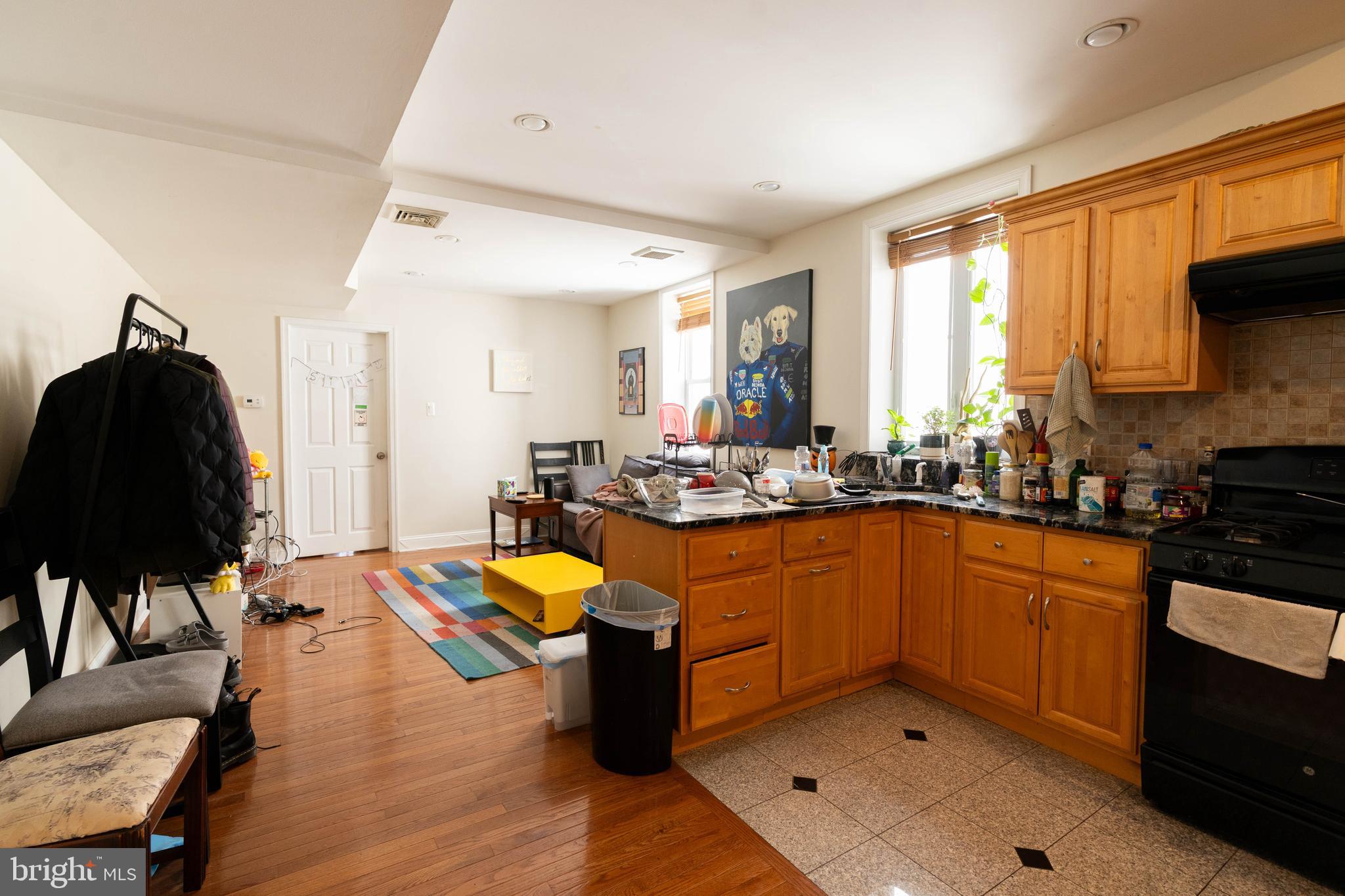 EAST PASSYUNK CROSSING - Residential Income