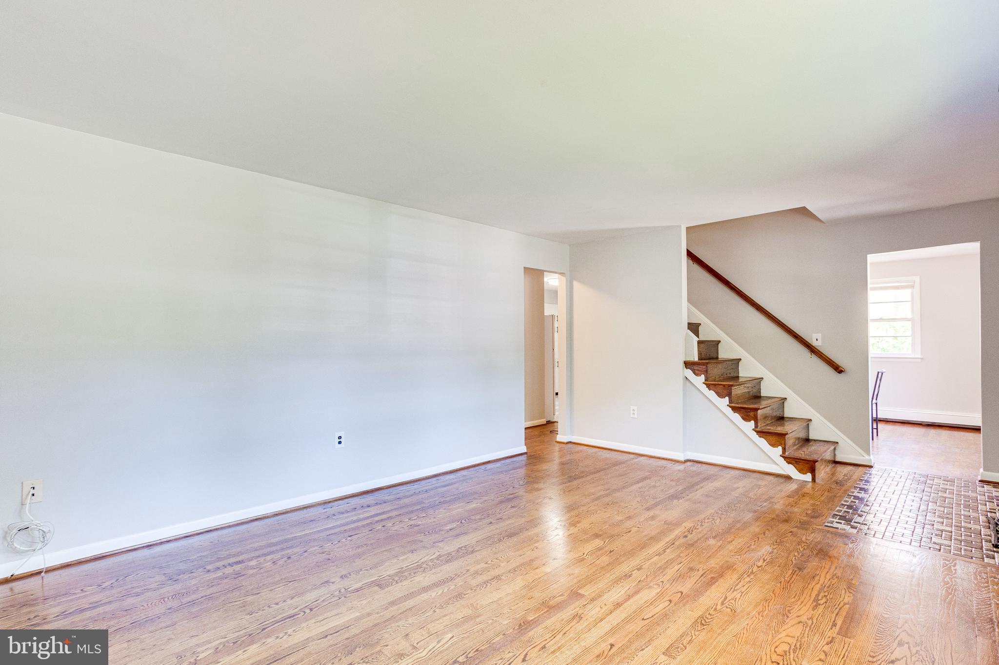 COLLEGE KNOLLS - Residential