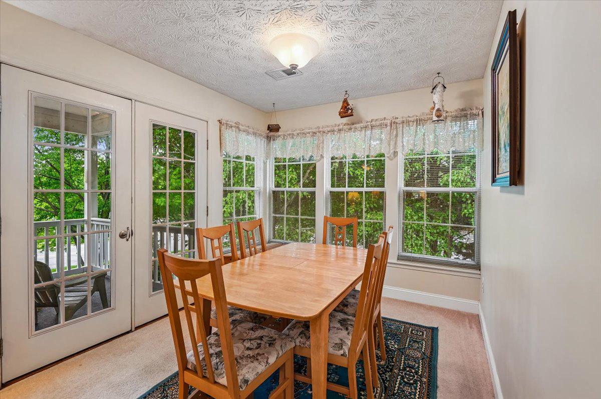 DEEP CREEK COMMONS - Residential