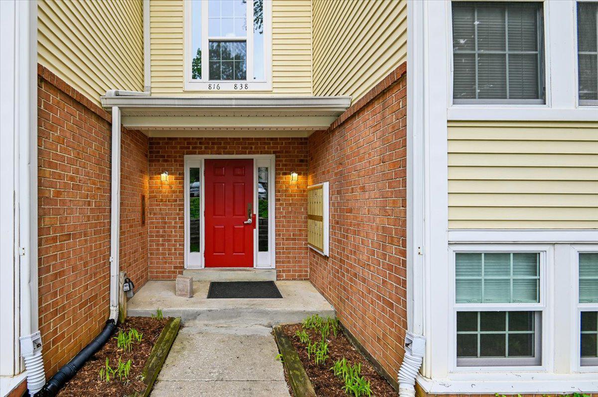 DEEP CREEK COMMONS - Residential
