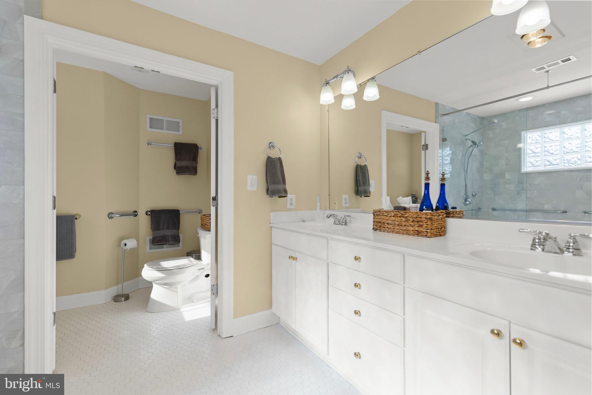 SOVEREIGN VILLAGE - Residential