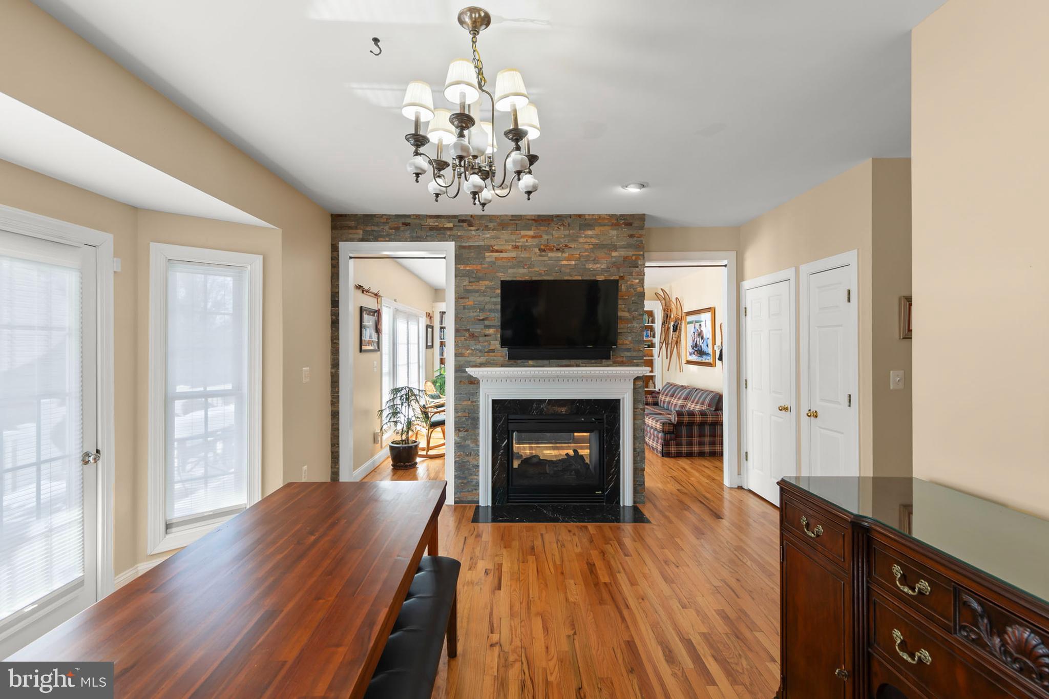 SOVEREIGN VILLAGE - Residential