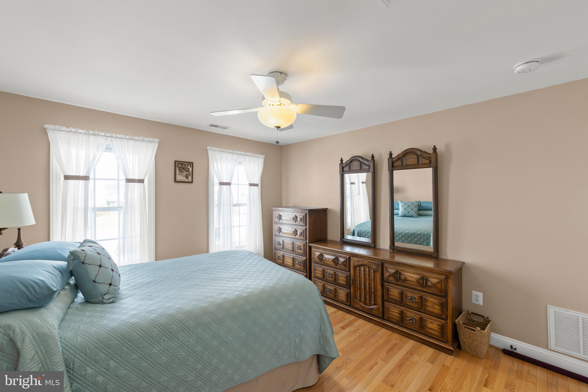 SOVEREIGN VILLAGE - Residential