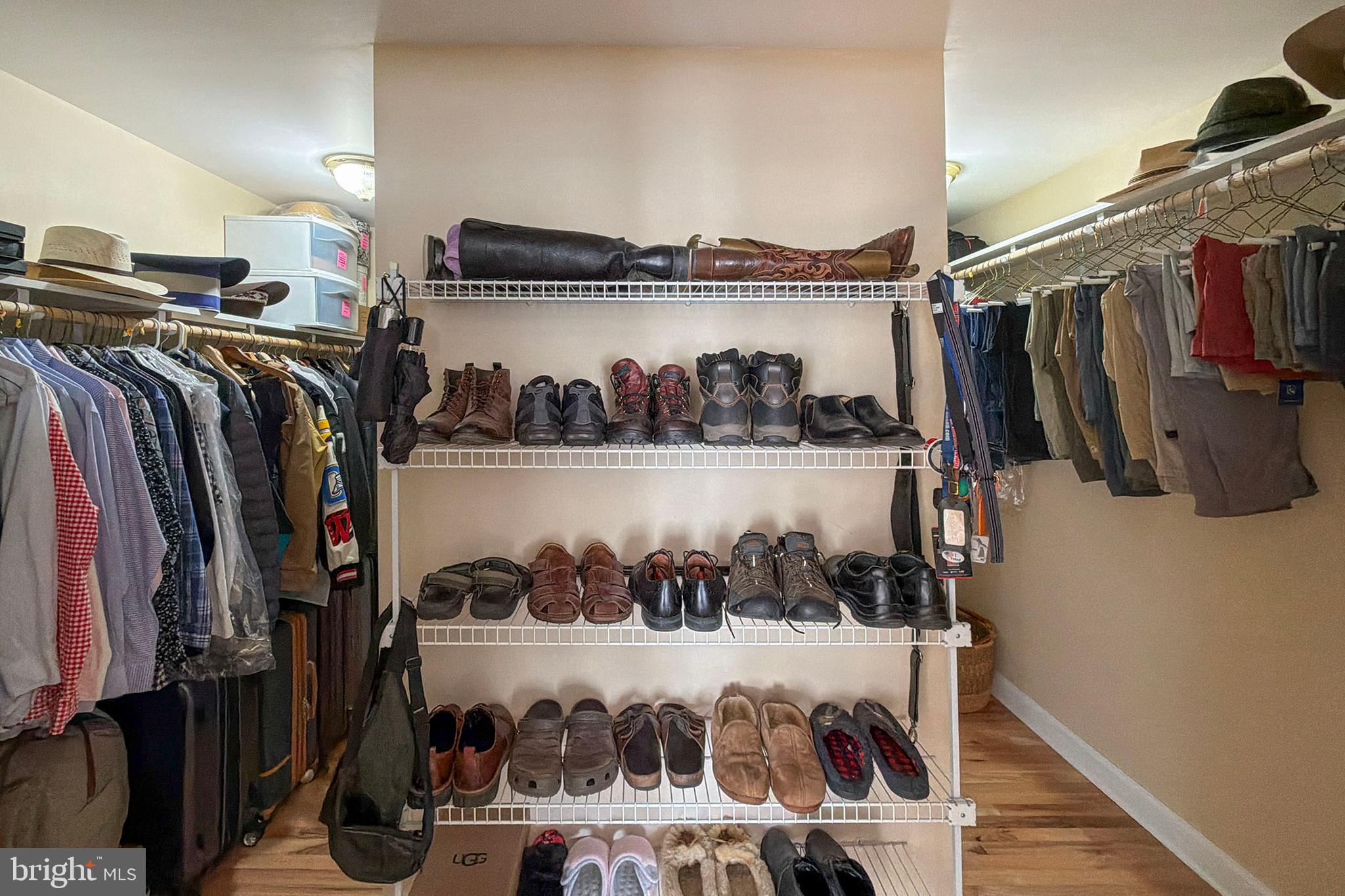 SOVEREIGN VILLAGE - Residential