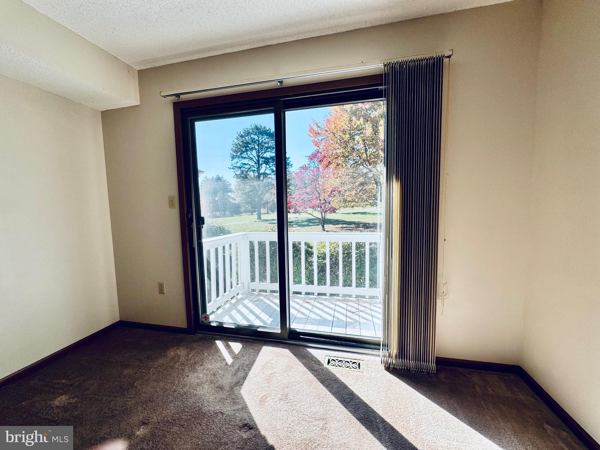 THE WOODS - Residential