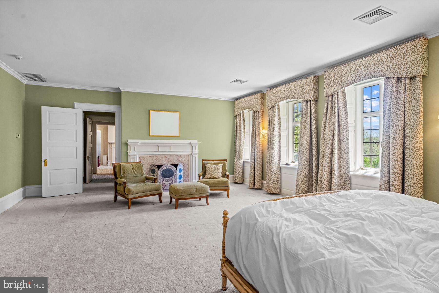 RAVENSCLIFF - Residential