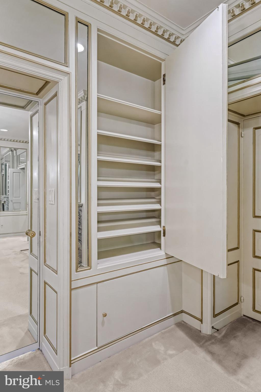 RAVENSCLIFF - Residential