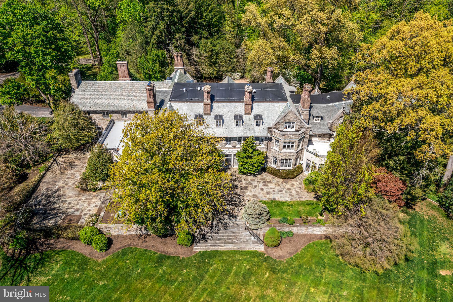 RAVENSCLIFF - Residential