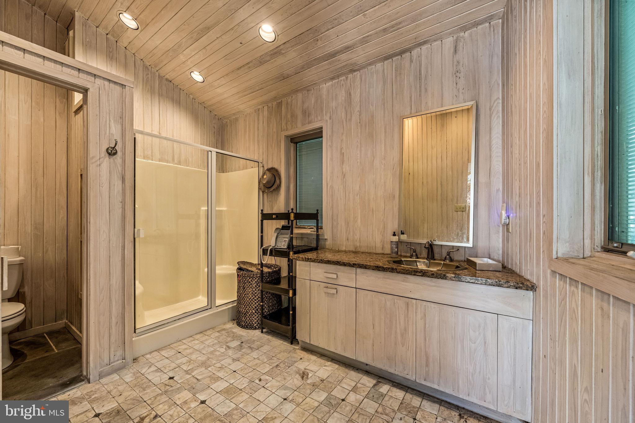 RAVENSCLIFF - Residential