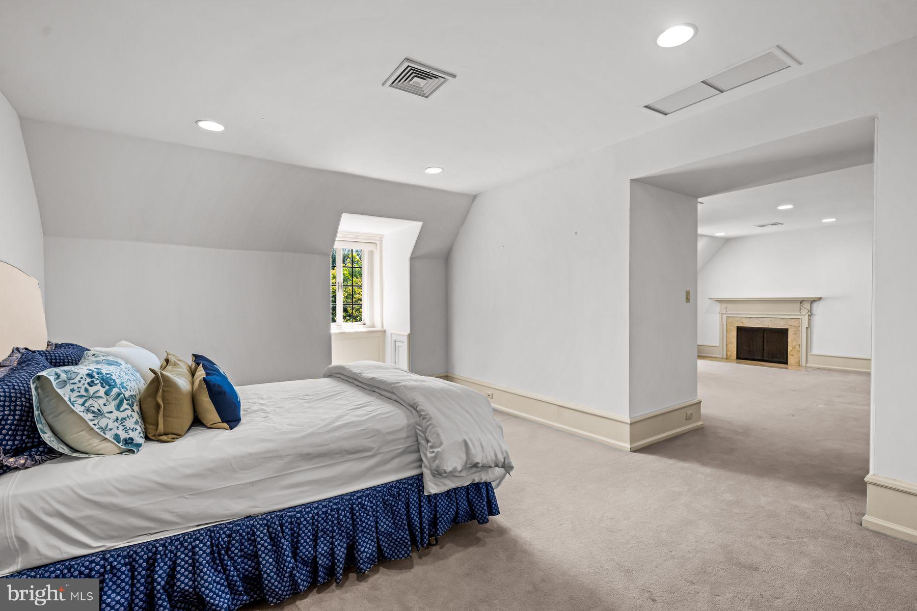 RAVENSCLIFF - Residential