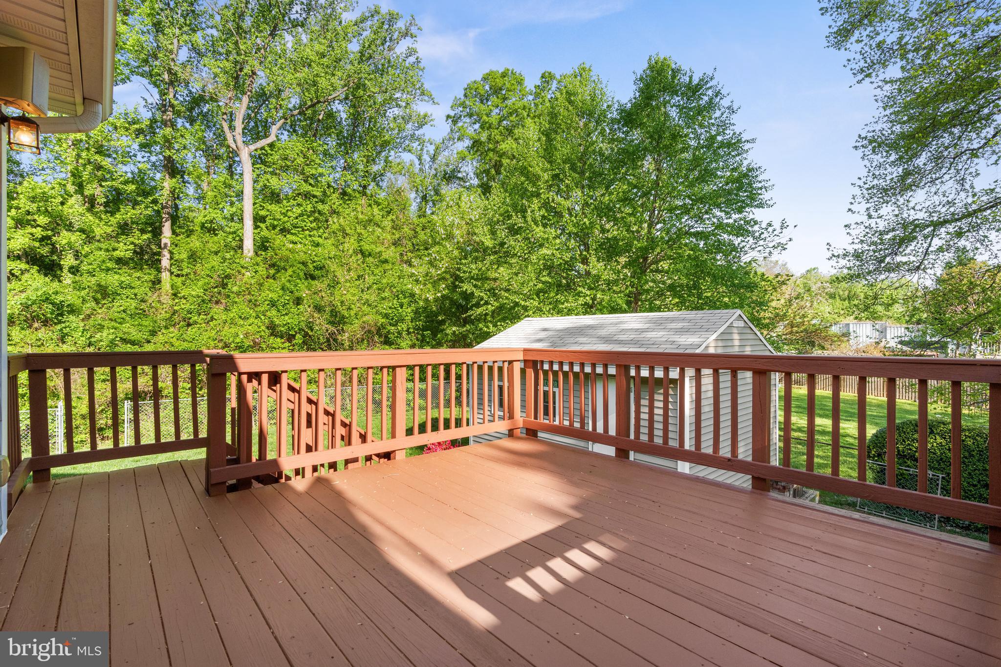 FAIRFAX HOMES - Residential