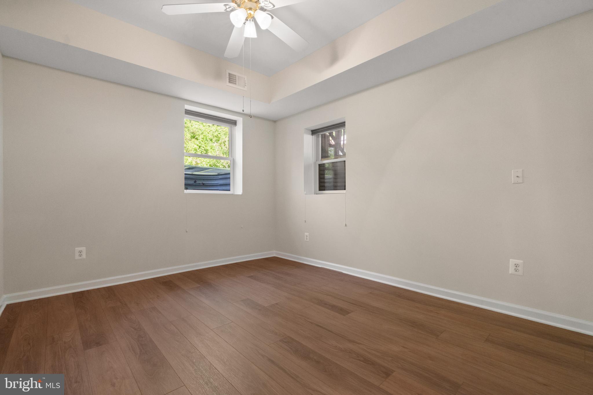 FAIRFAX HOMES - Residential