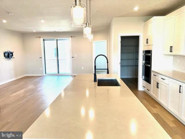 METRO WALK AT MOOREFIELD STATION - Residential Lease