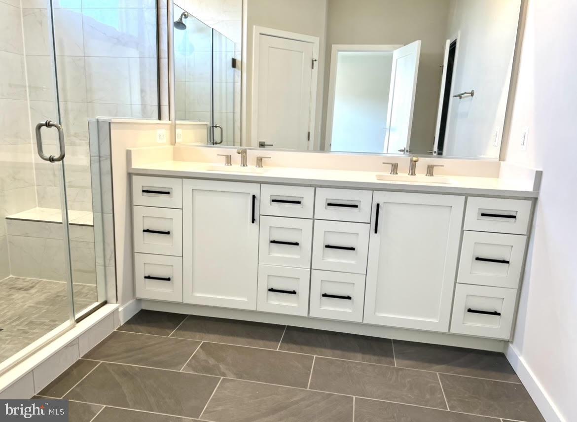 METRO WALK AT MOOREFIELD STATION - Residential Lease