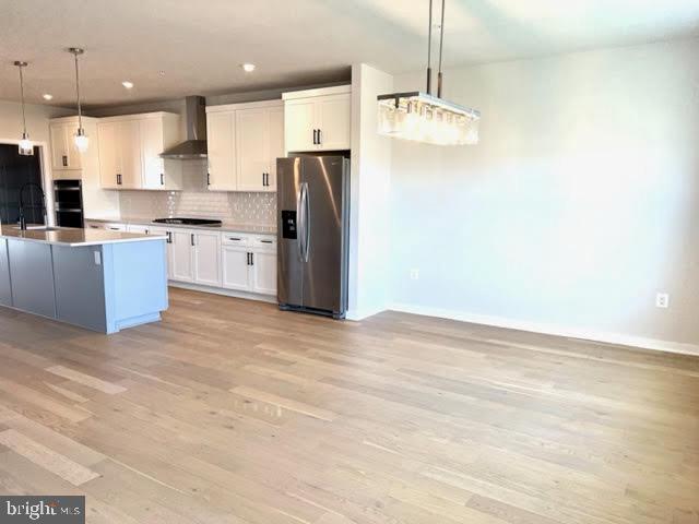 METRO WALK AT MOOREFIELD STATION - Residential Lease