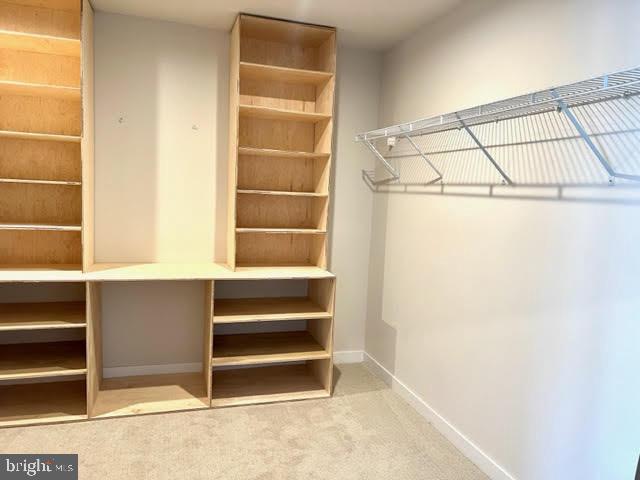 METRO WALK AT MOOREFIELD STATION - Residential Lease