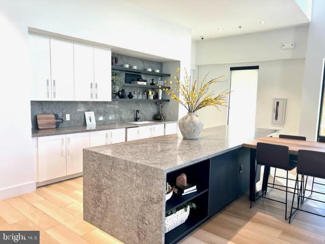 METRO WALK AT MOOREFIELD STATION - Residential Lease