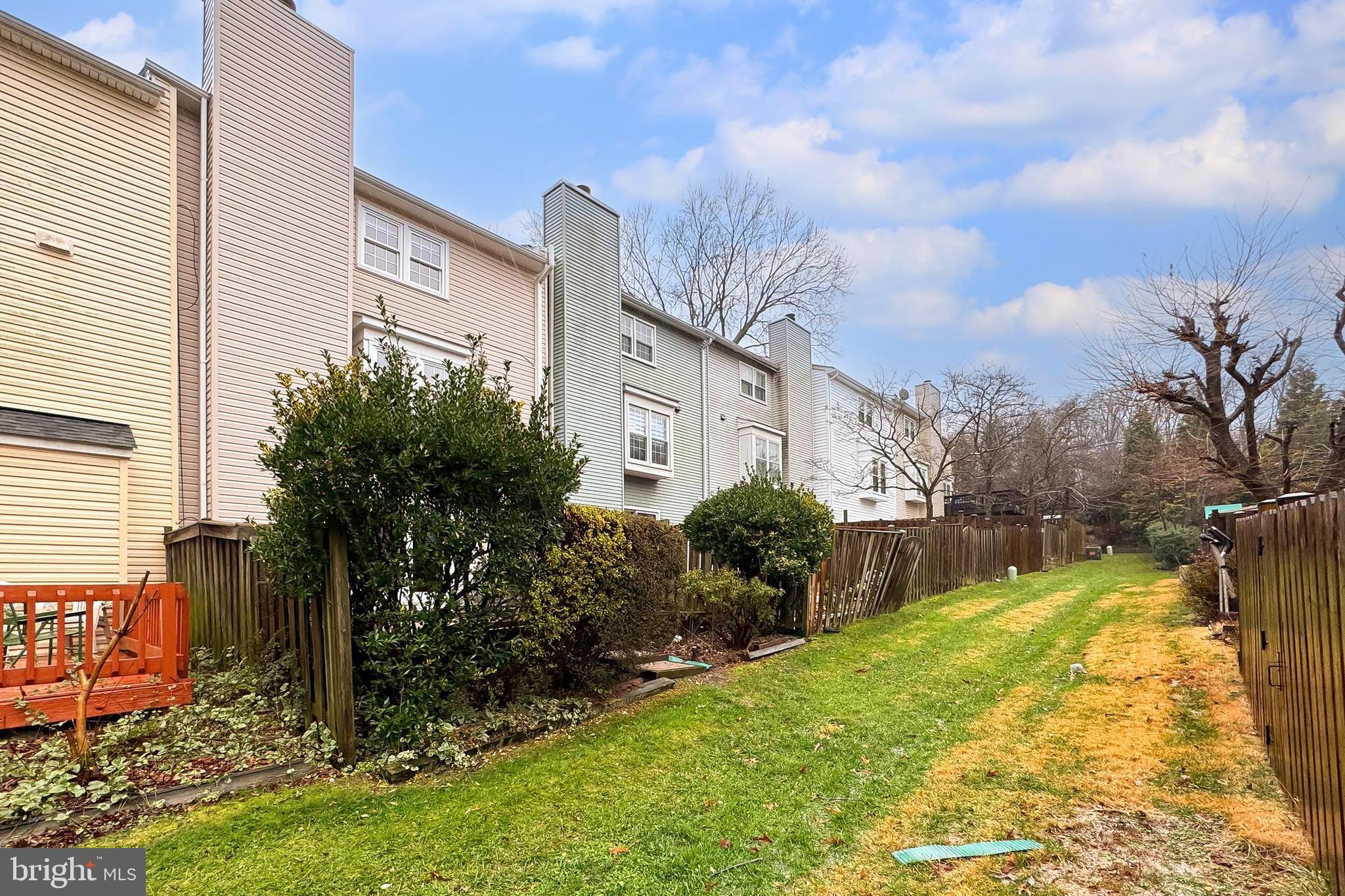 GLEN COVE - Residential