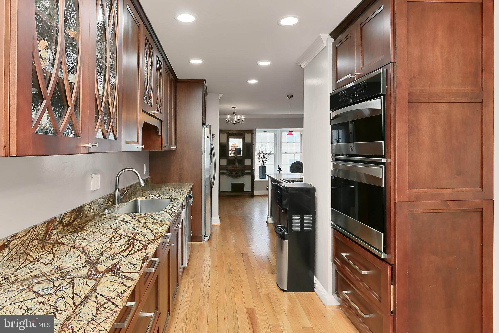 GLEN COVE - Residential