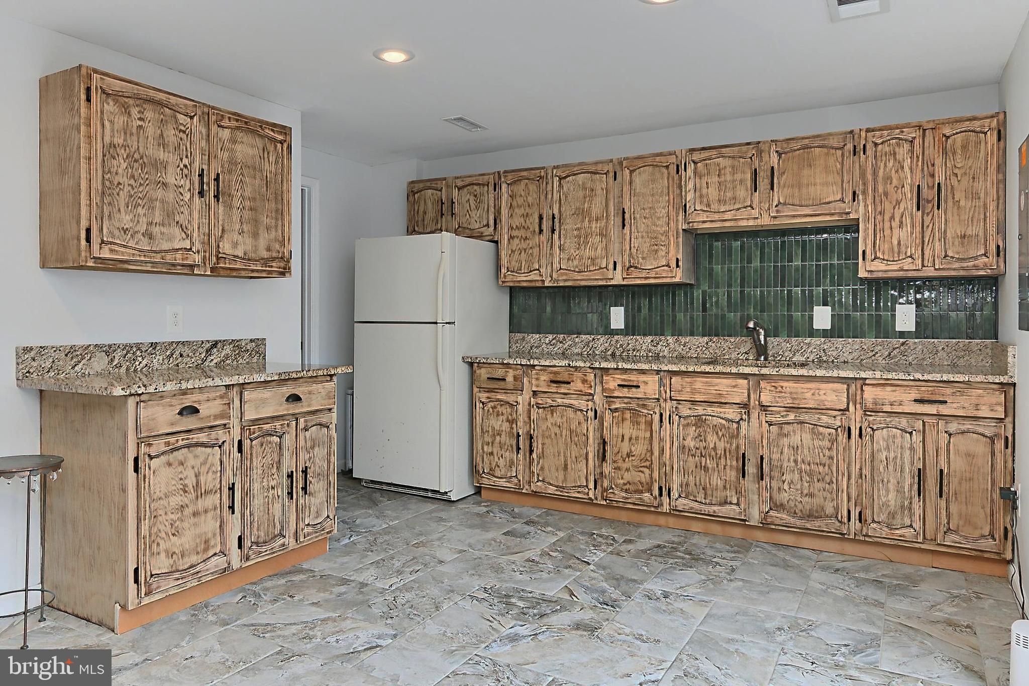 GLEN COVE - Residential