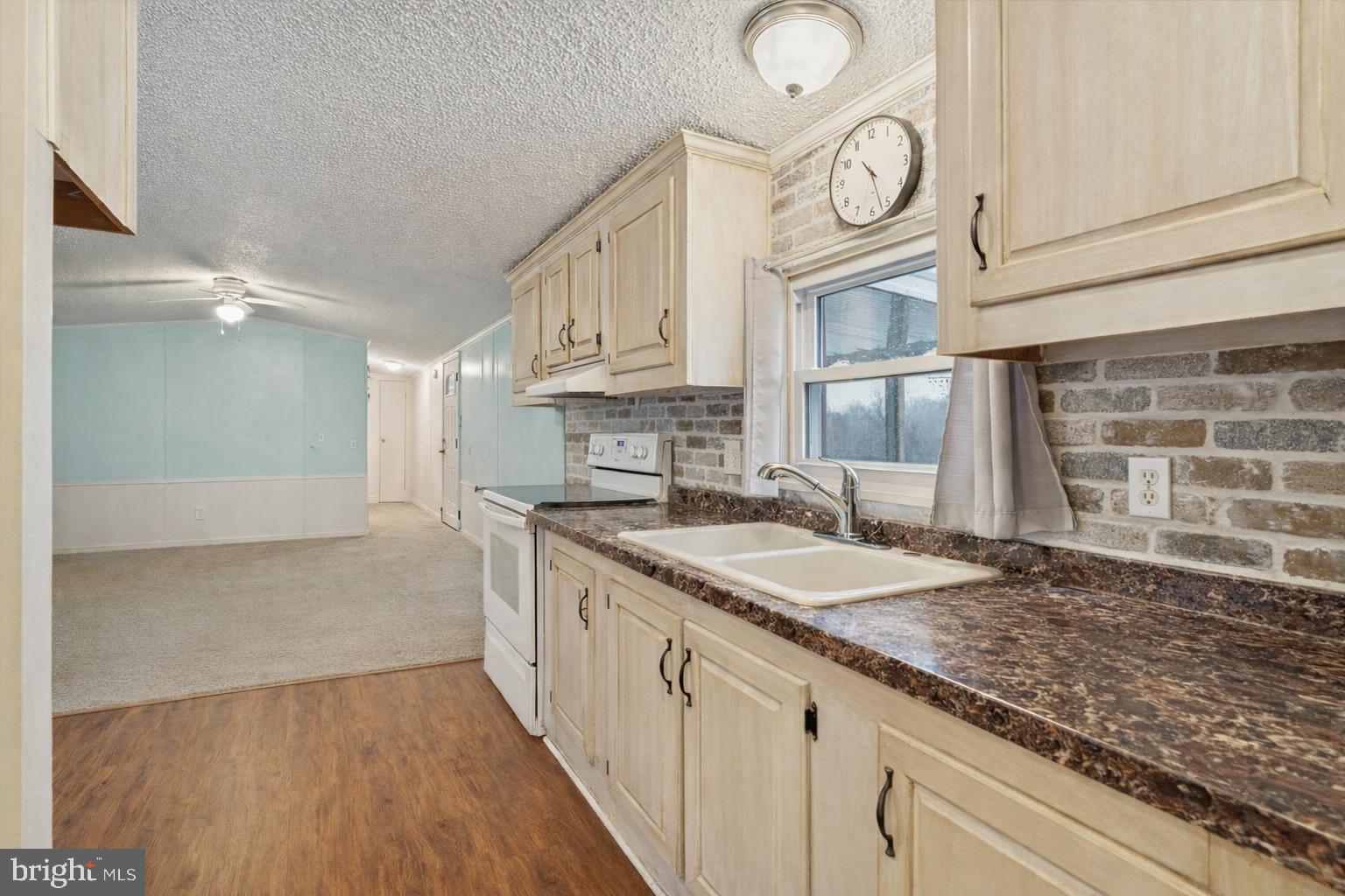 IMPERIAL MHP - Residential