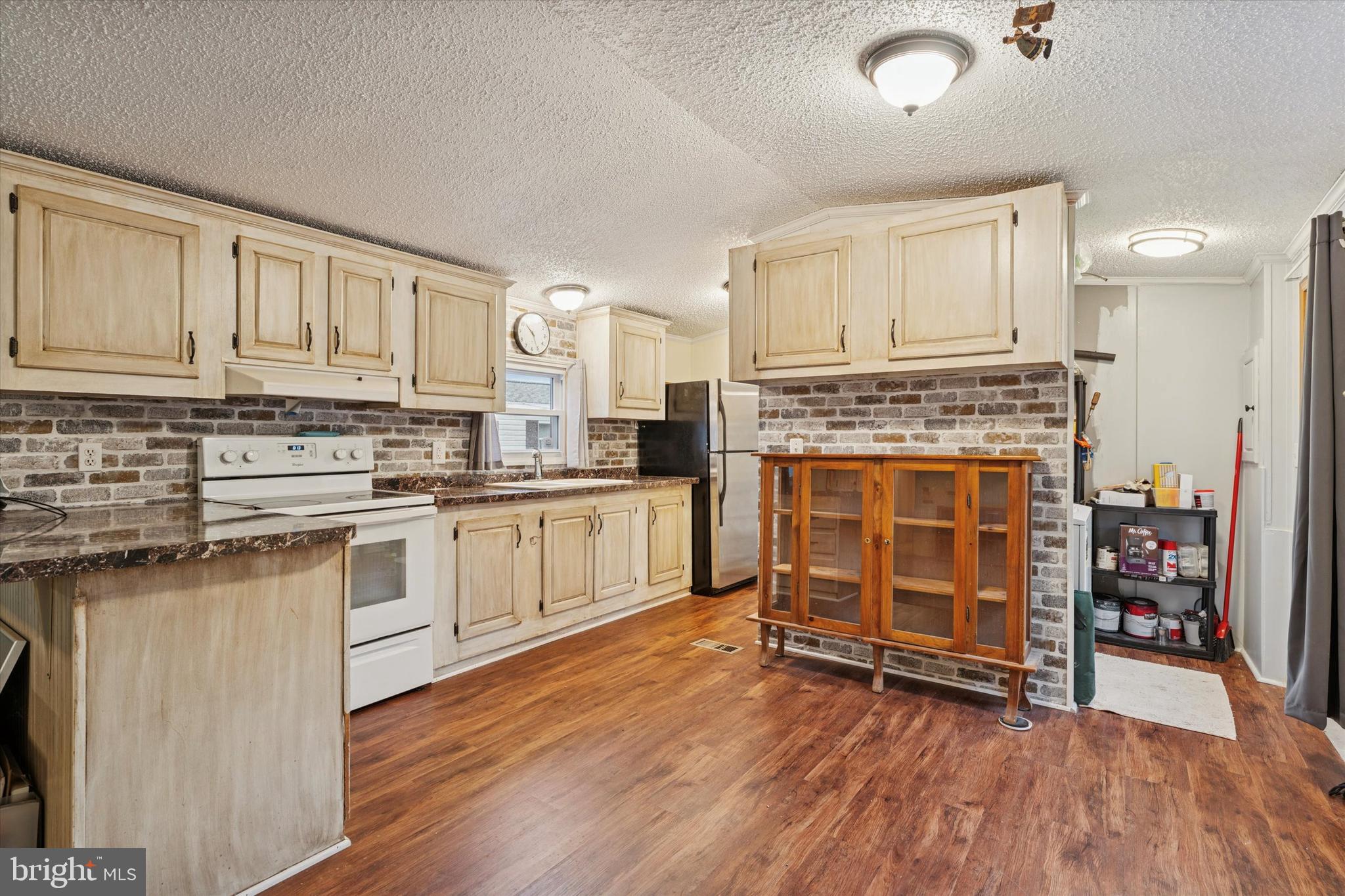 IMPERIAL MHP - Residential