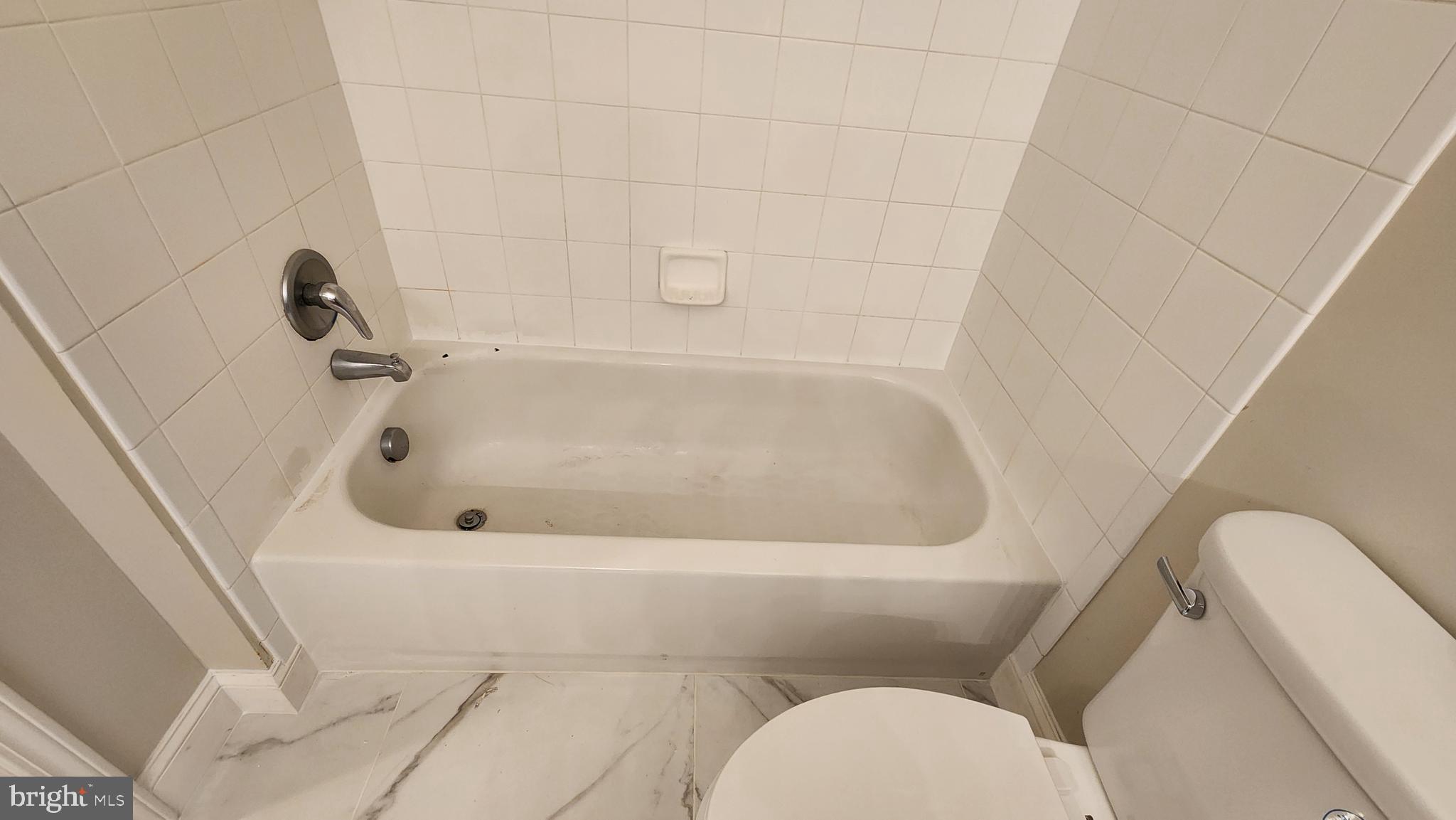 SAVOY AT RESTON TOWN CENTER - Residential Lease