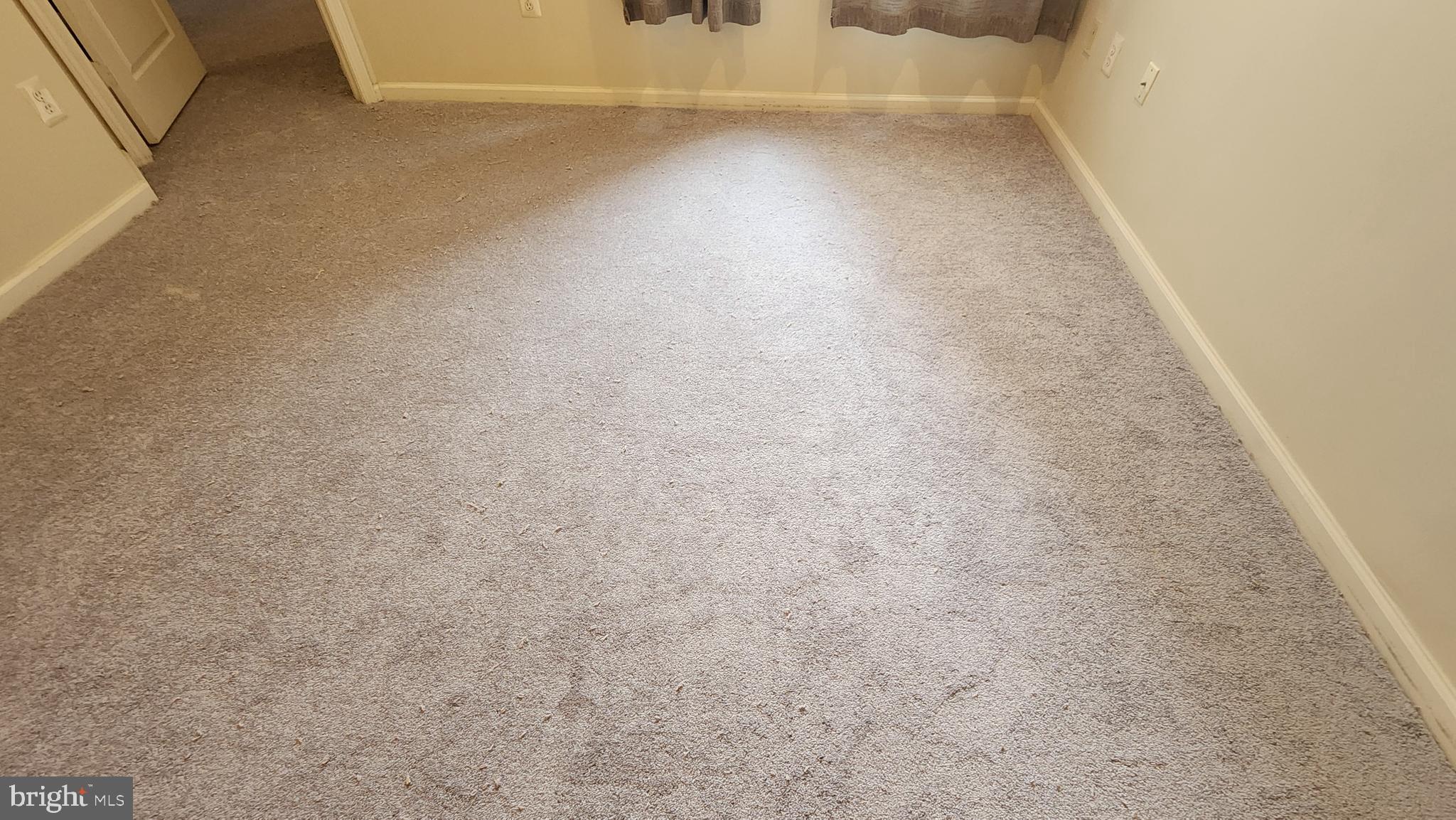 SAVOY AT RESTON TOWN CENTER - Residential Lease