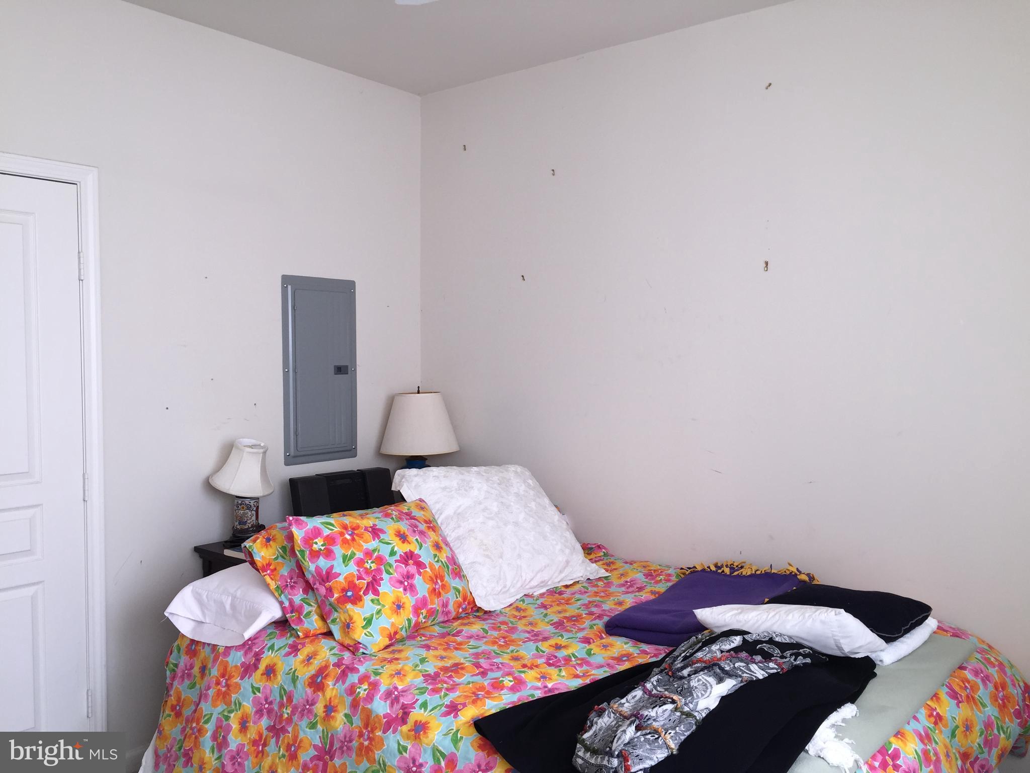 SAVOY AT RESTON TOWN CENTER - Residential Lease