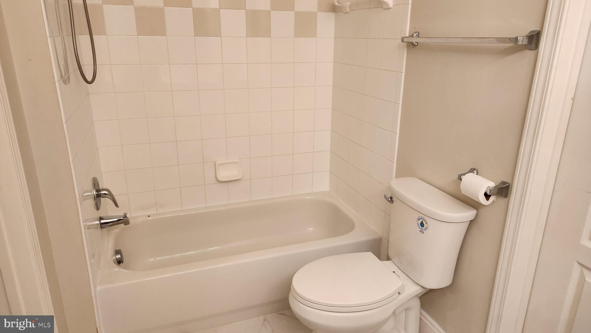 SAVOY AT RESTON TOWN CENTER - Residential Lease