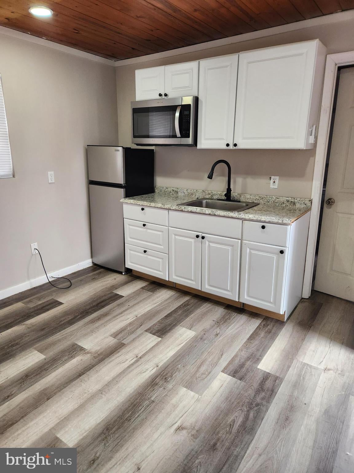 9349 VALLEY ROAD 109
