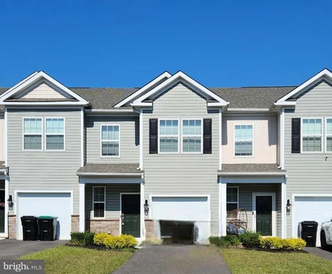 MLS: NJCD2122248