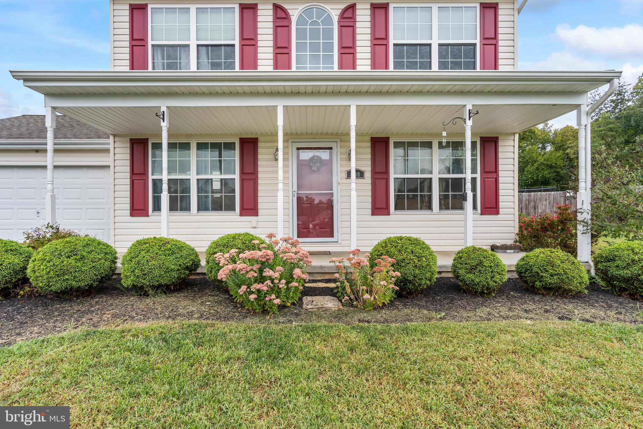 PINE GROVE ESTATES - Residential