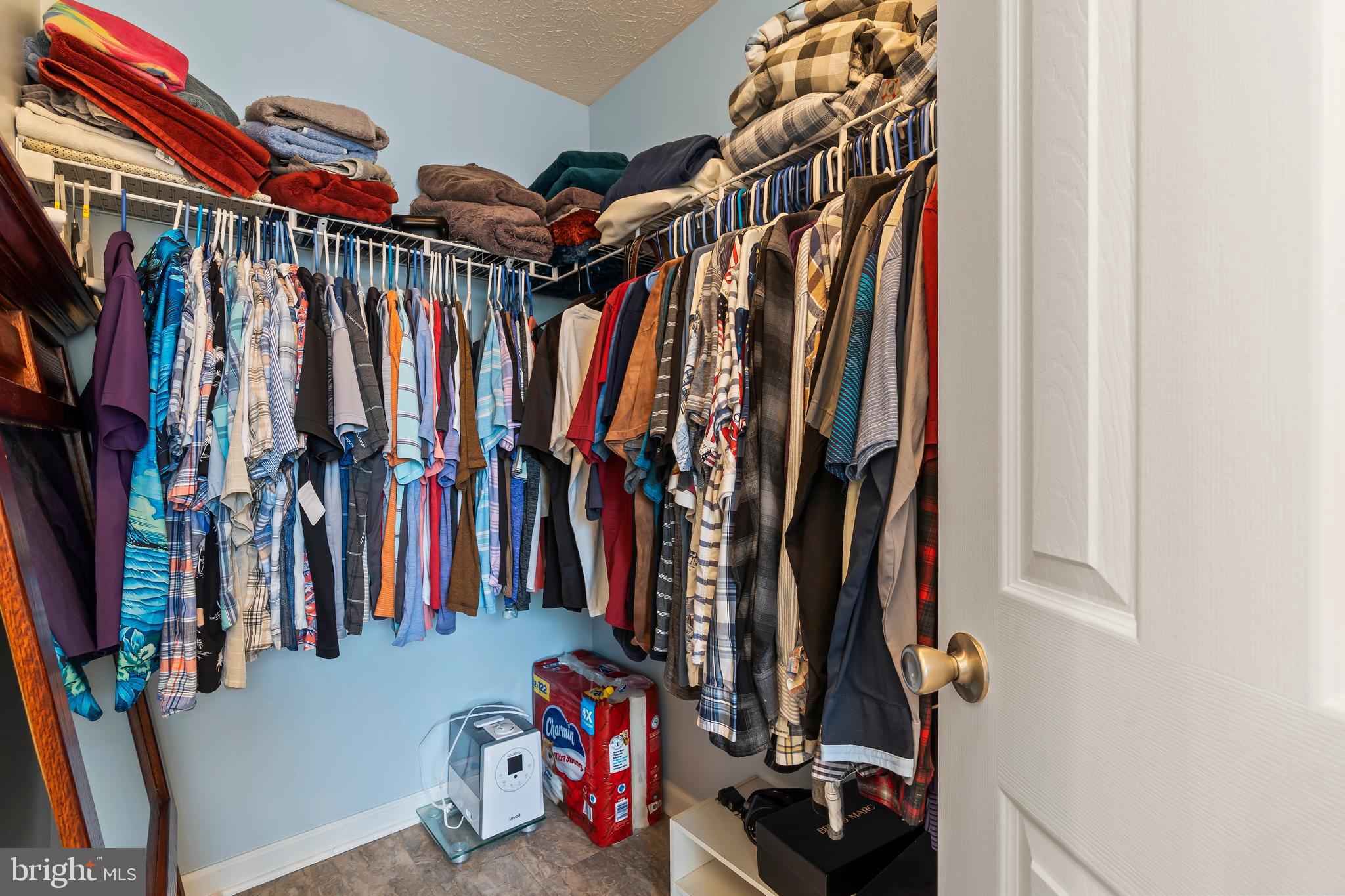 PINE GROVE ESTATES - Residential