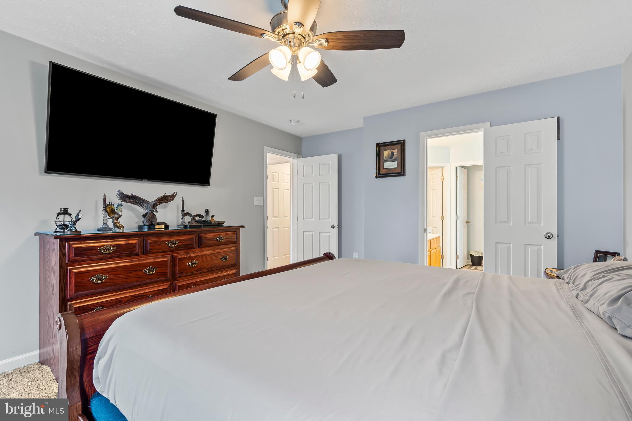 PINE GROVE ESTATES - Residential