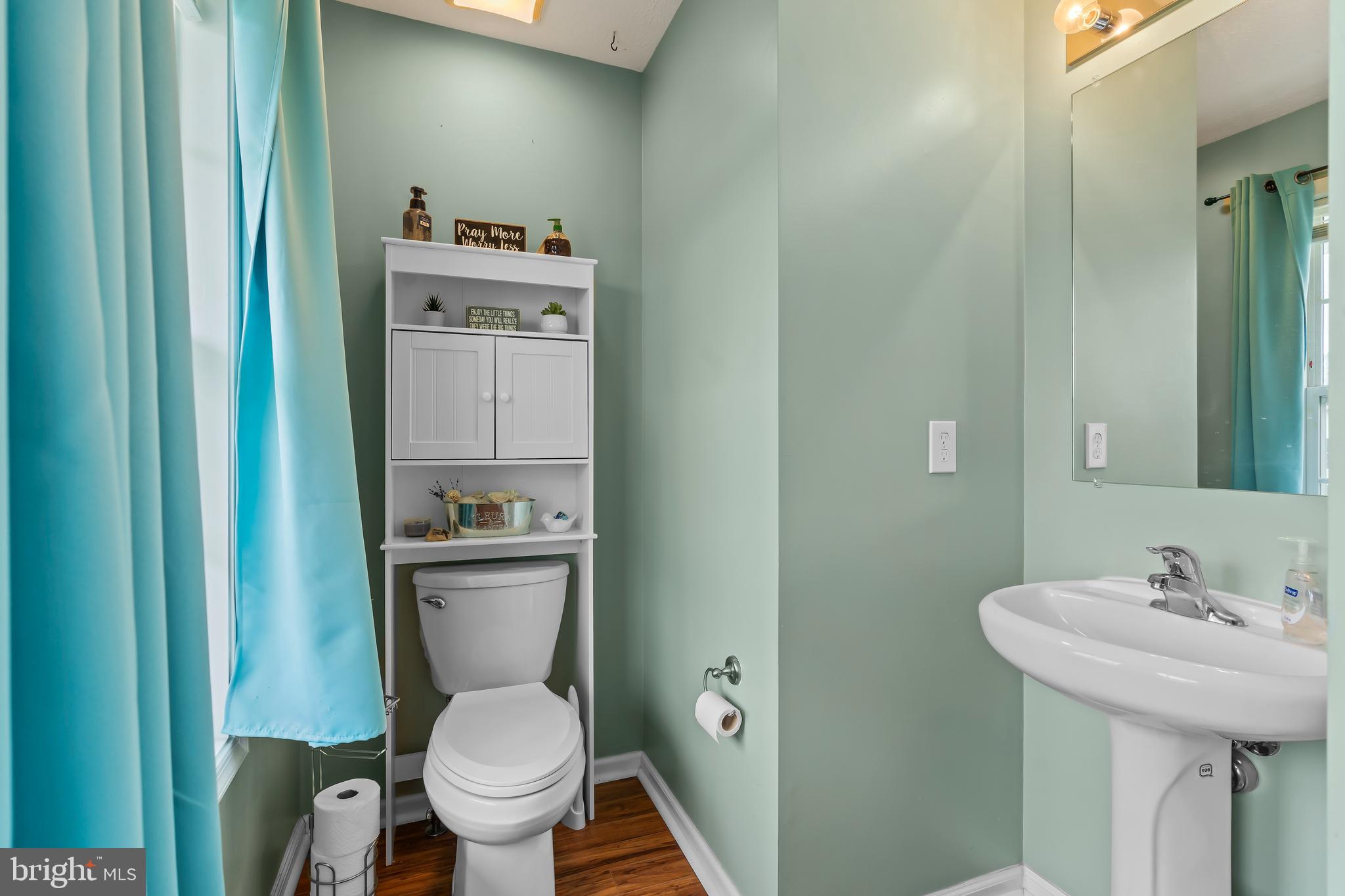 PINE GROVE ESTATES - Residential