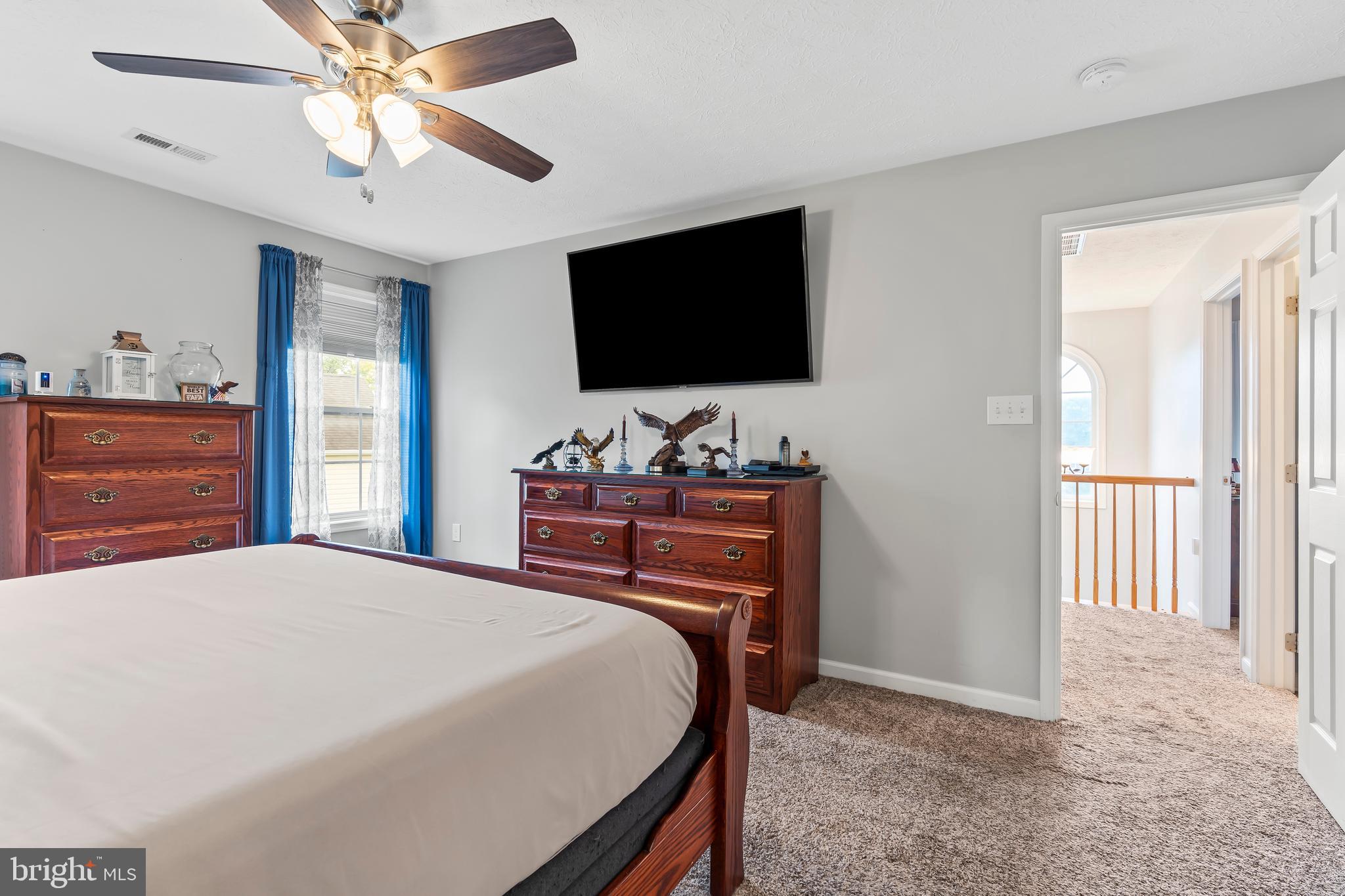 PINE GROVE ESTATES - Residential