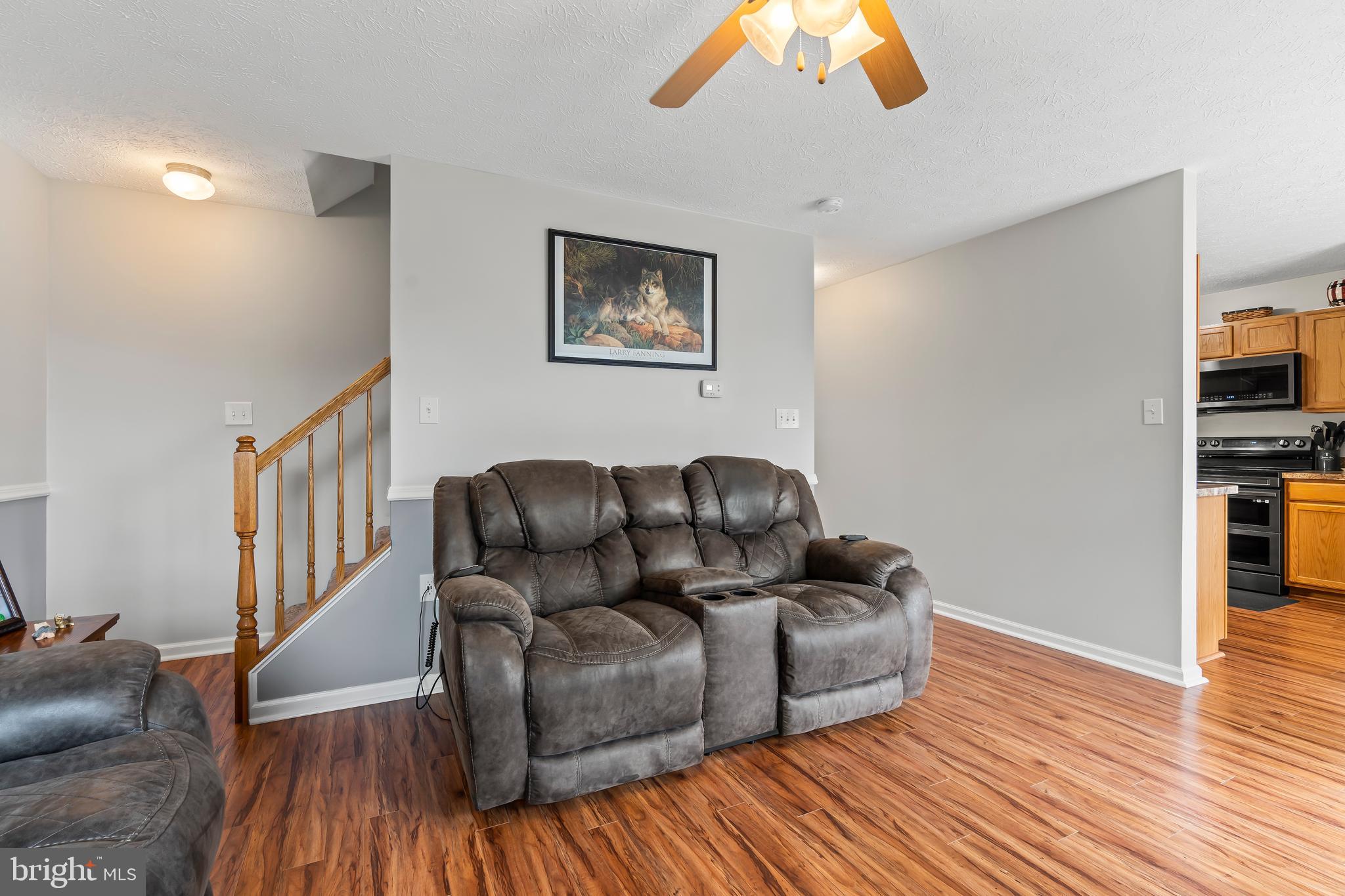 PINE GROVE ESTATES - Residential