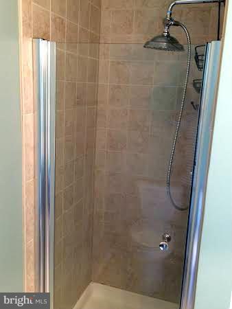 WOODSTONE - Residential Lease