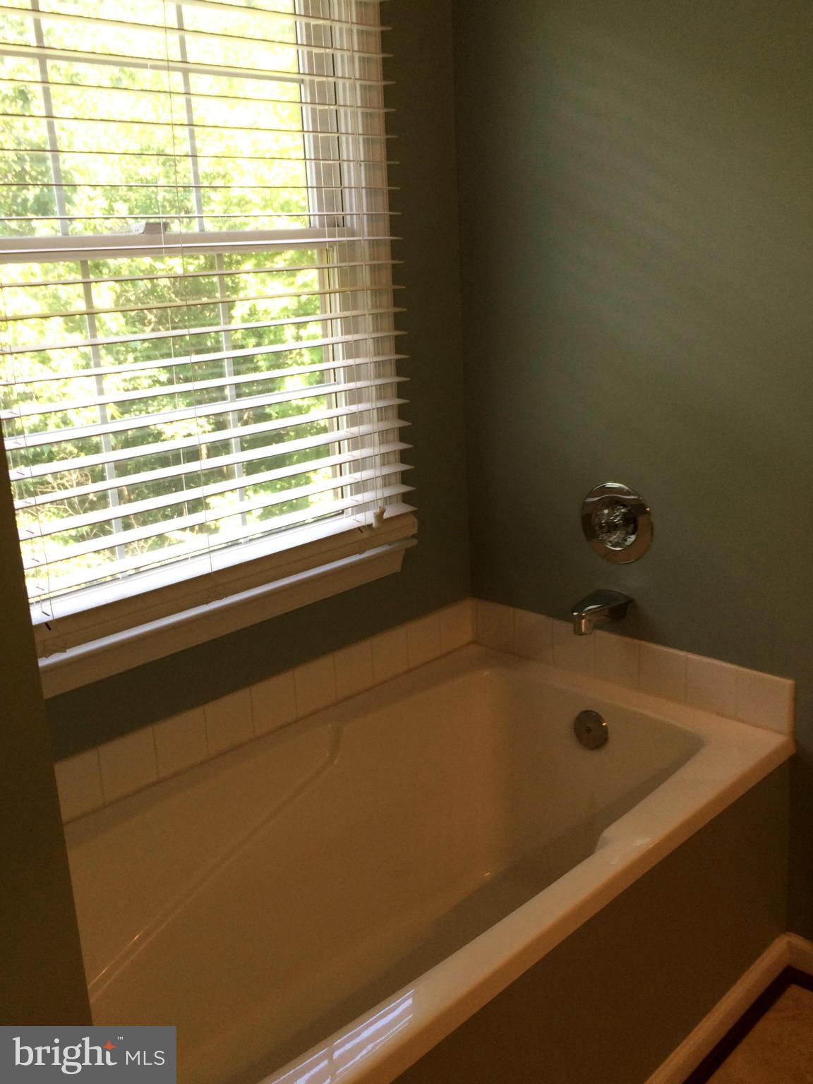 WOODSTONE - Residential Lease