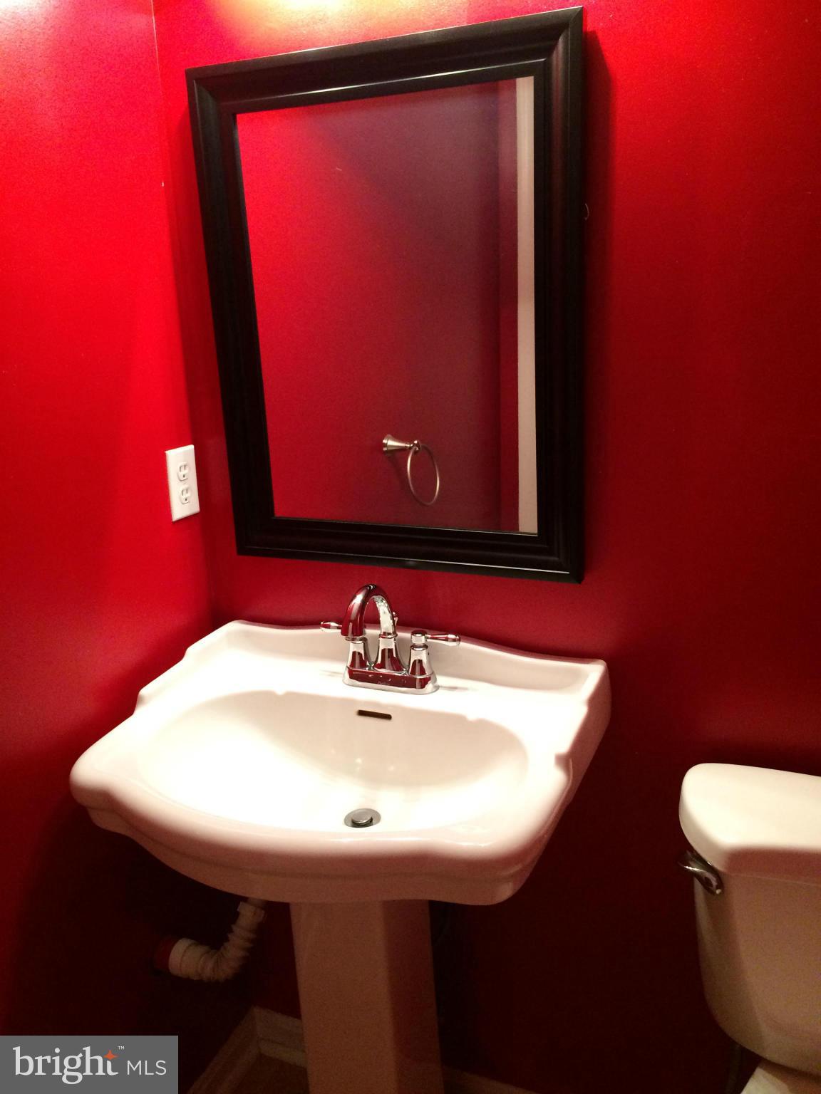 WOODSTONE - Residential Lease