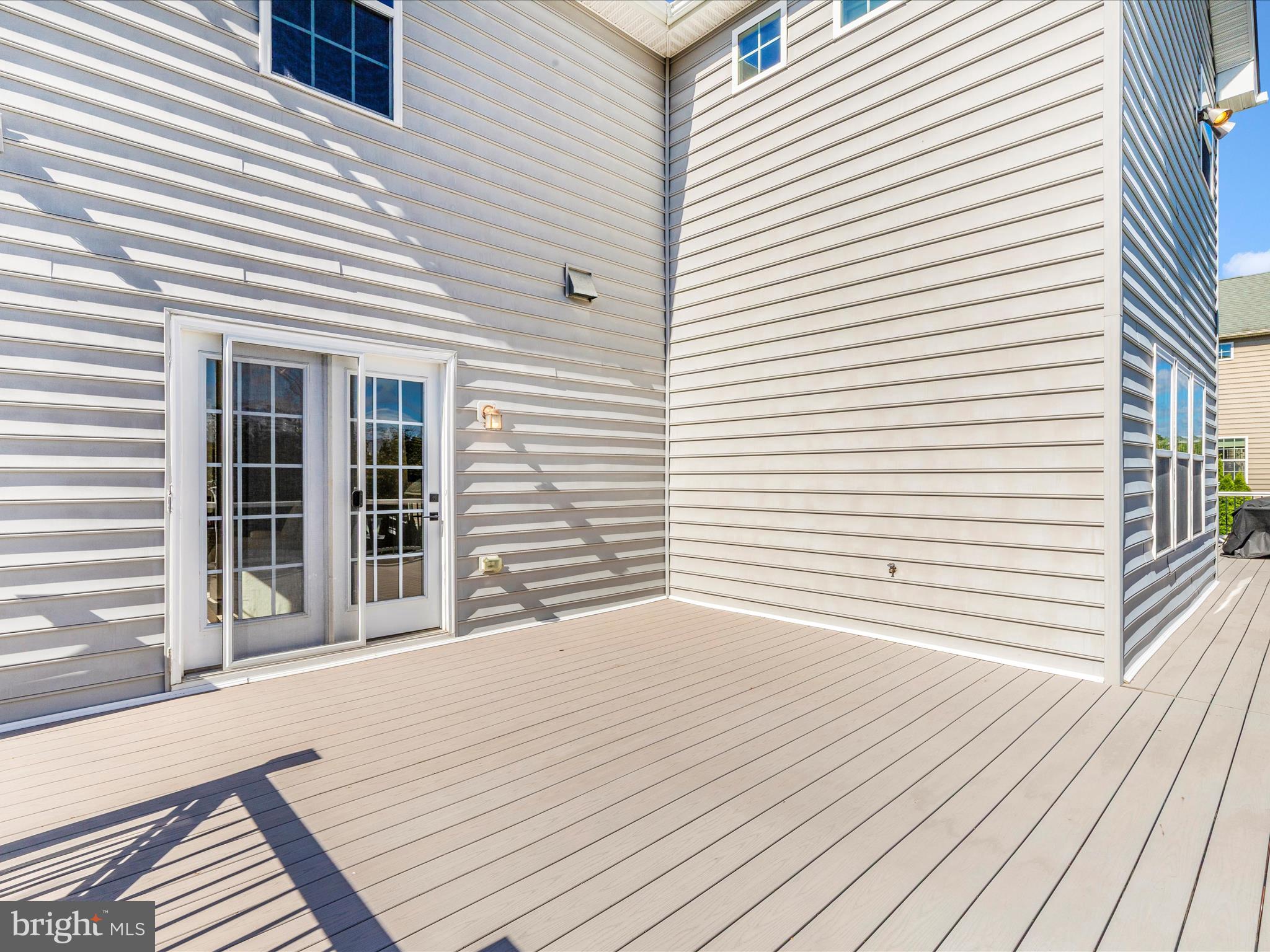 WOODRIDGE - Residential