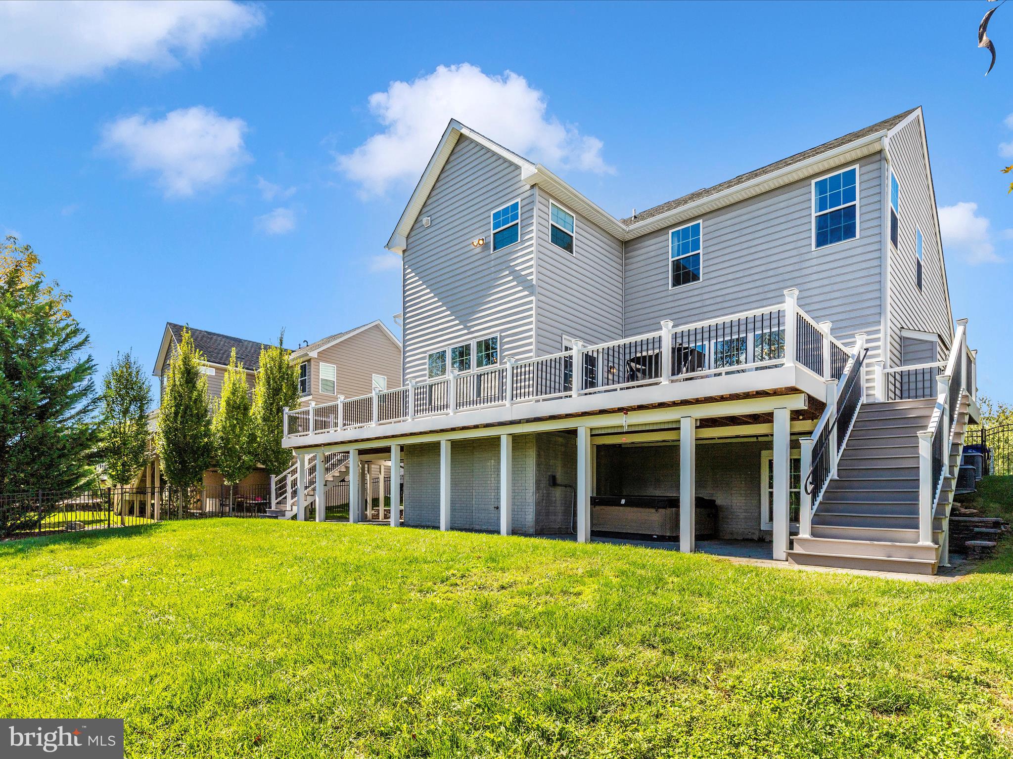 WOODRIDGE - Residential